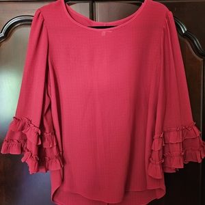 Vince blouse with ruffle sleeve